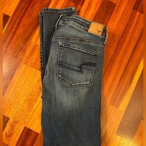 American Eagle skinny jeans